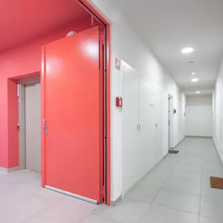 Super View - Balcony - New - At River Appartement